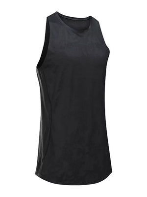 Men's Breathable Athletic Tank Top Plus Size, model styling view