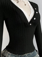 V-neck Lace Trim Ribbed Knit T-shirt, fit detail
