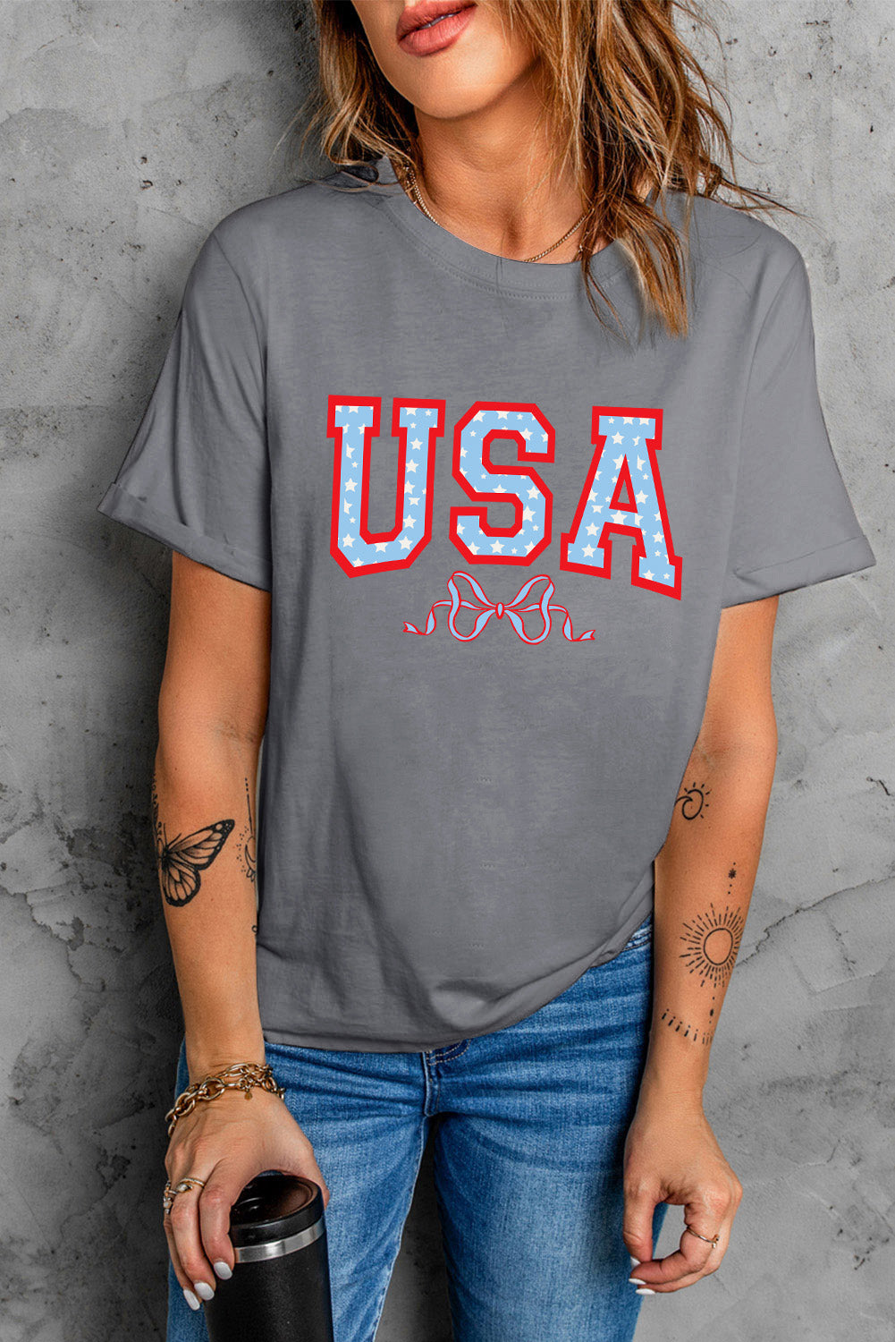 Dark gray cotton t-shirt with USA graphic and rolled sleeves