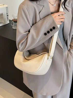 Adjustable Strap Crossbody Bag in Black, close-up detail