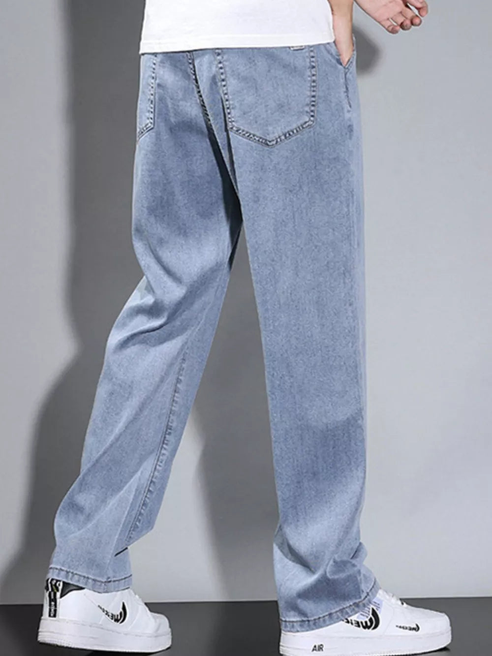 Men's Loose Fit Washed Jeans in Dark Gray, fabric detail