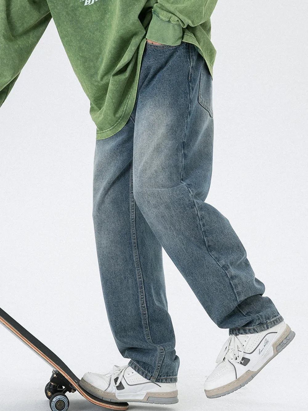Men S Vintage Wash Relaxed Fit Jeans in Black, side view