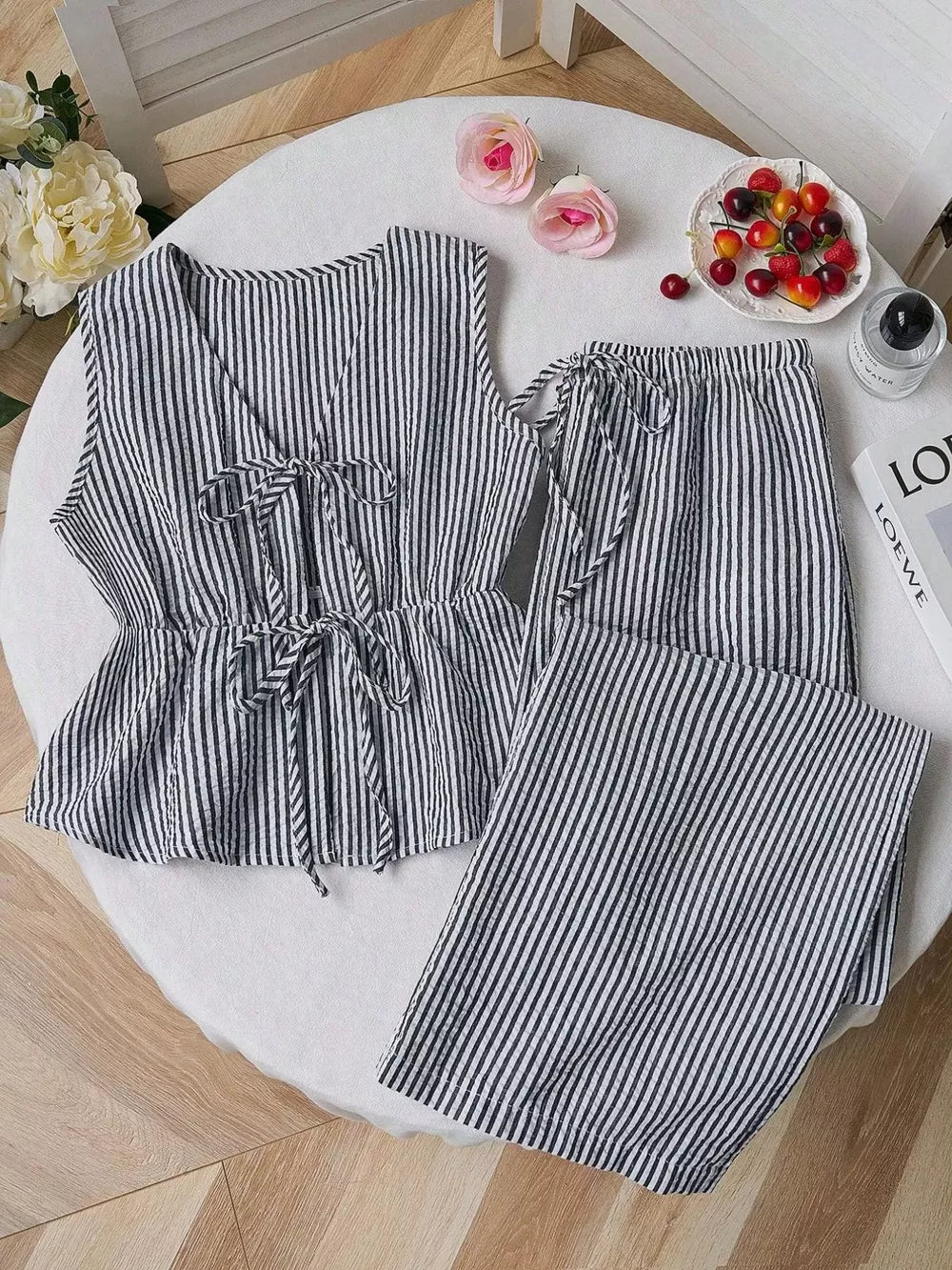 Striped Tie-front Sleeveless Top And Pants Set, close-up detail