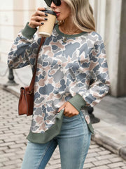 Light Gray sweatshirt with hip-length and pullover