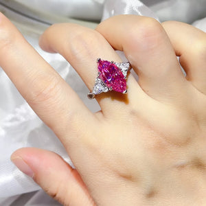 5 Carat Moissanite 925 Sterling Silver Ring, close-up detail