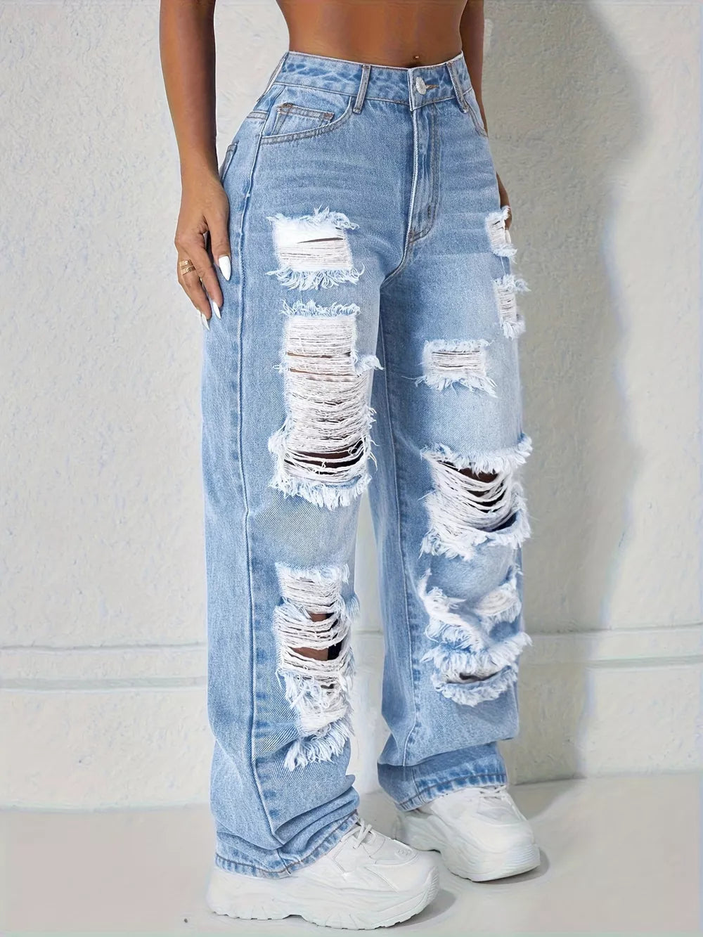 Distressed Wide Leg Jeans in Light Blue, fit detail