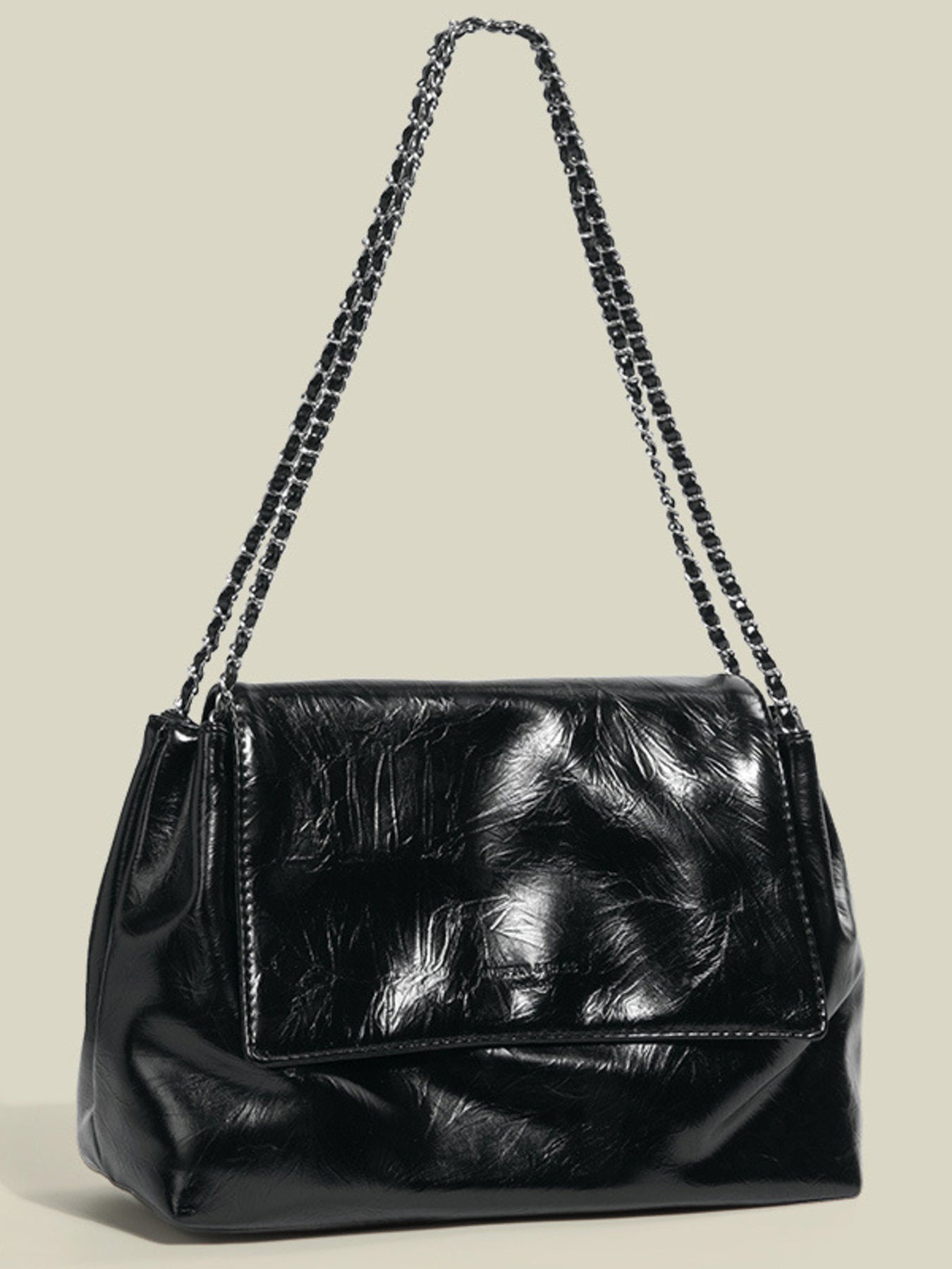 Black crinkled pu leather shoulder bag with chain strap