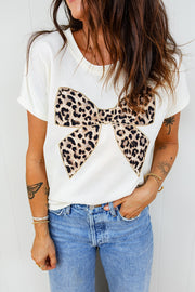 White cotton t-shirt with crew neck and leopard print bow graphic detail.