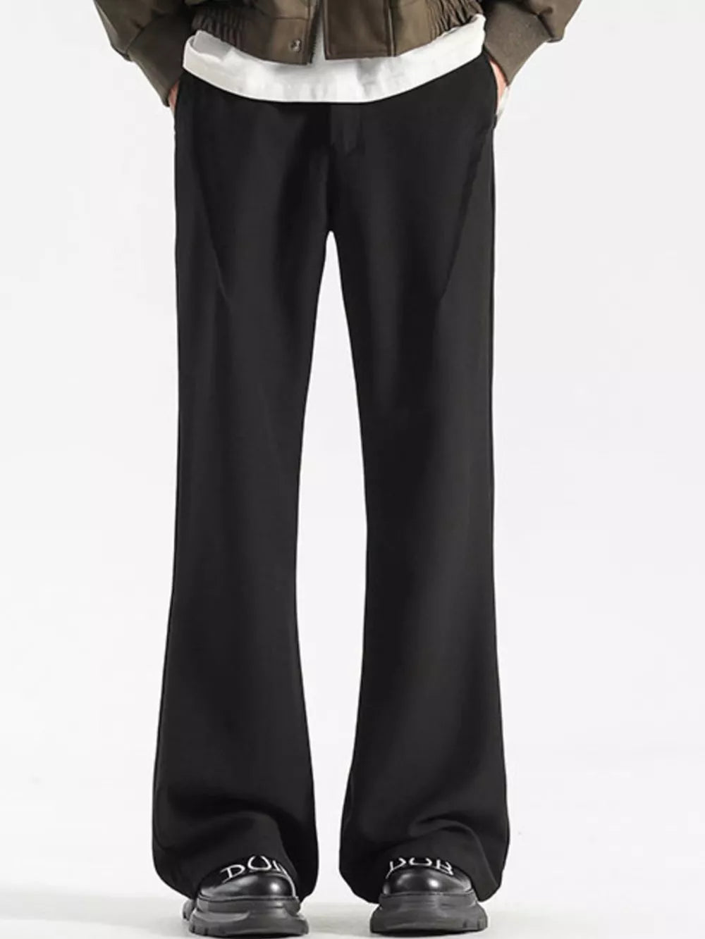 Men's black relaxed fit wide-leg sweatpants with a casual style.