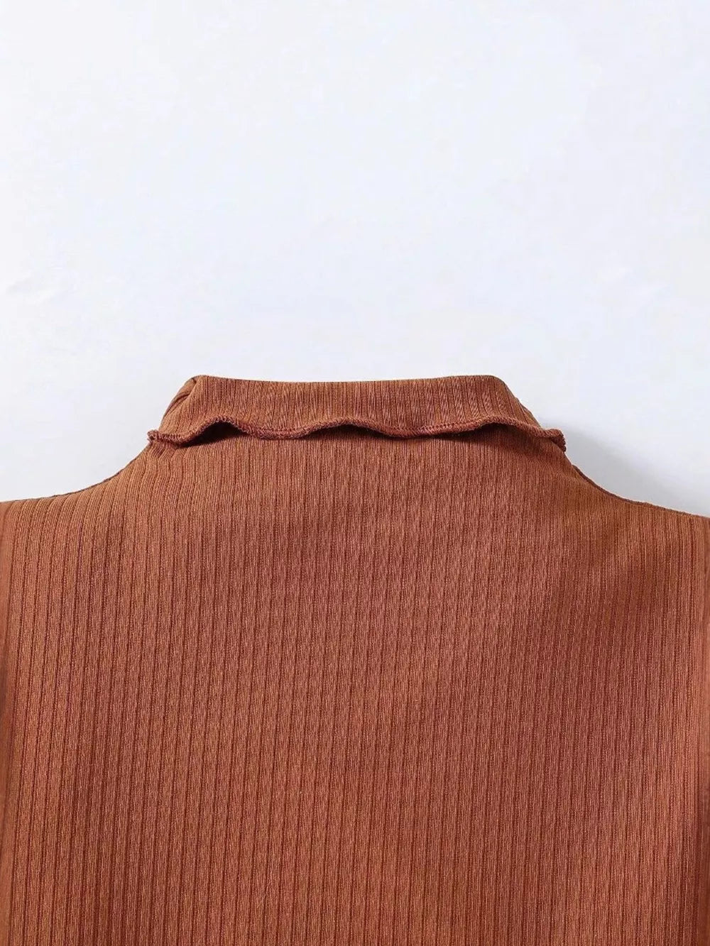 Children's Puff Sleeve Top And Denim Shorts Set, close-up detail