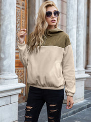 Quilted shoulder block fleece hoodie in khaki and cream with a quarter zip and pocket.