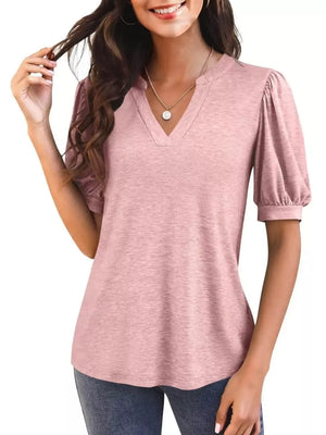 Puff sleeve t-shirt in rose pink with a notched V-neck and gathered sleeves.