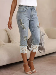 Embroidered Lace-trimmed Capri Jeans
