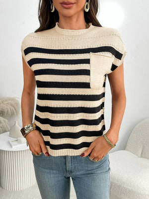 Striped knit tee with a chest pocket and crew neck.
