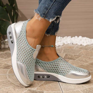 Round Toe Mesh Sneakers in Pink, fit detail
