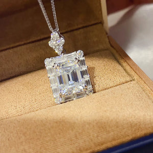 0.5 Carat Sterling Silver Geometric Necklace, close-up detail