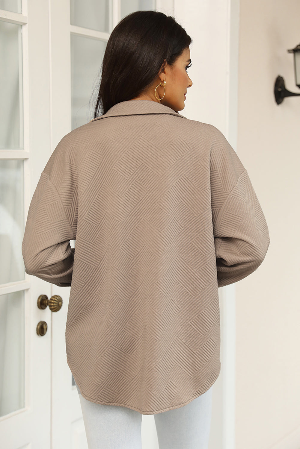 Textured overshirt in Khaki with a geometric pattern, long sleeves, and collar.