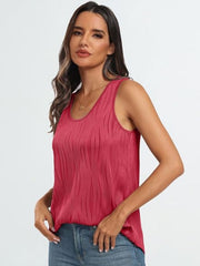 Textured wave tank top in strawberry with a scoop neckline and sleeveless design.