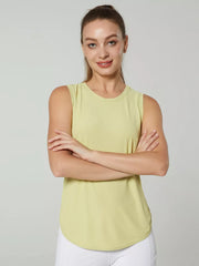 Ribbed Active Tank With Curved Hem