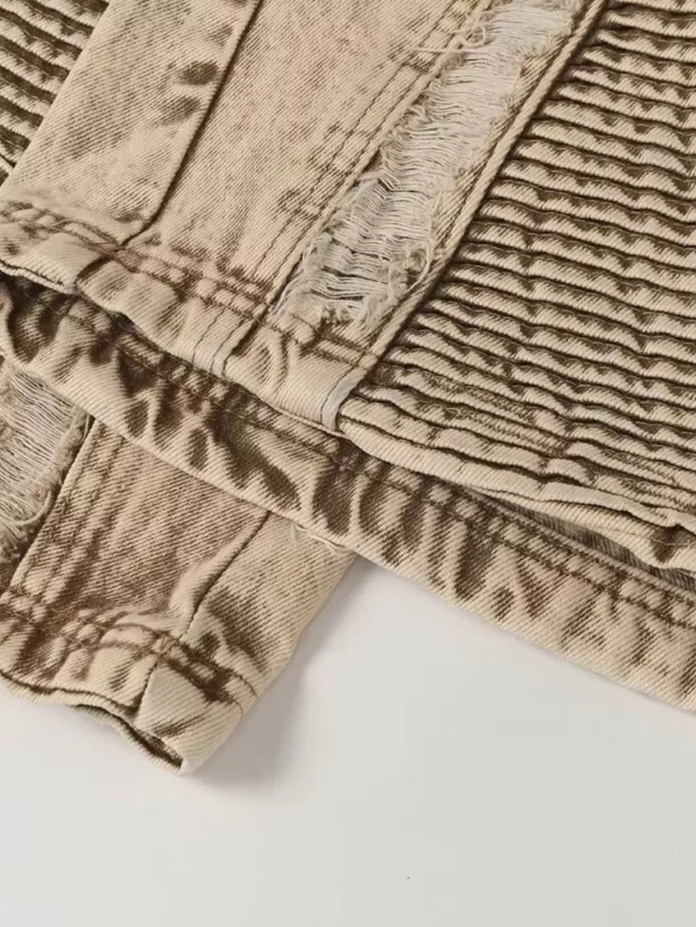 Men's Distressed Wide-leg Jeans Plus Size in Khaki, model styling view