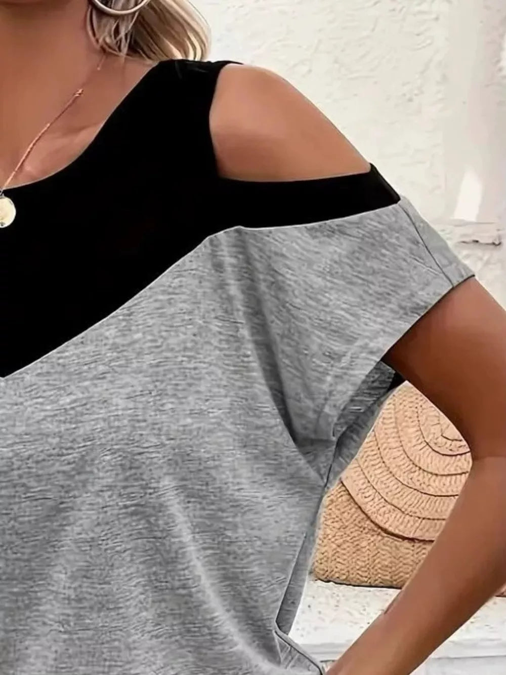 Cold Shoulder Color Block T-shirt in White, side view