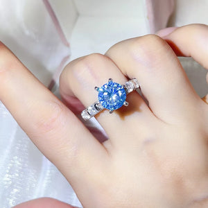 925 Sterling Silver Solitaire Moissanite Bezel Ring, close-up detail