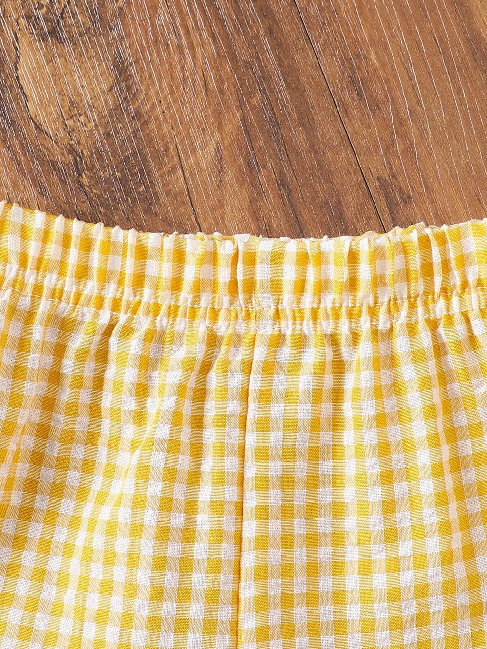 Light yellow gingham baby set shorts with ruffled elastic waistband