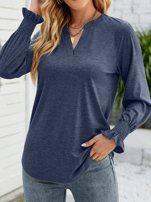 Gathered cuff V-neck jersey top in indigo with long sleeves and a casual fit.