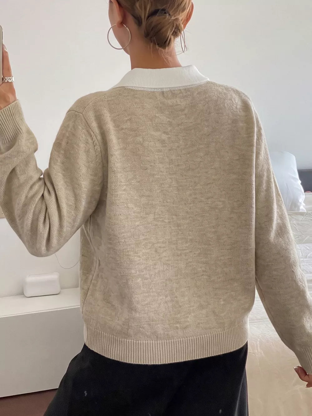 Button-down Ribbed Sweater in Khaki, fabric detail