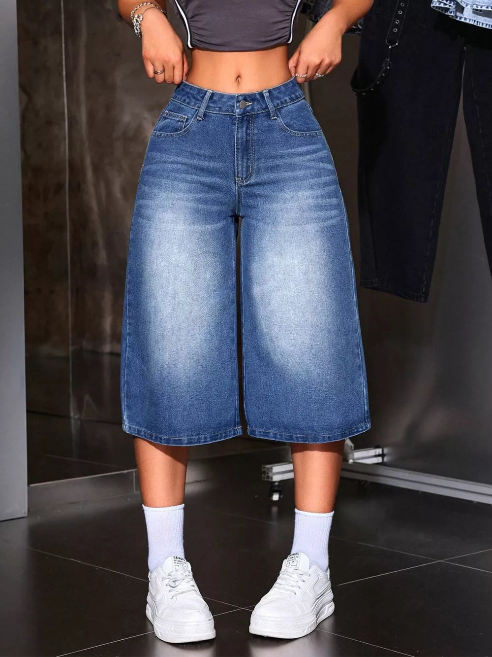 Elevated High-waisted Denim Capris