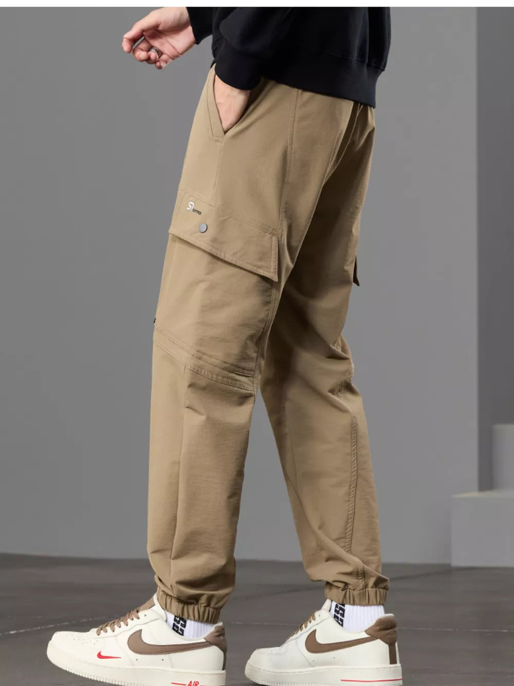 Men S Casual Cargo Pants With Drawstring Waist in Khaki, close-up detail