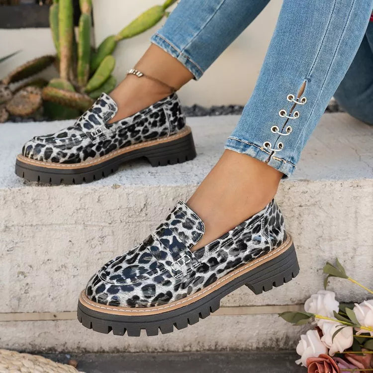 Round Toe Platform Loafers, model styling view