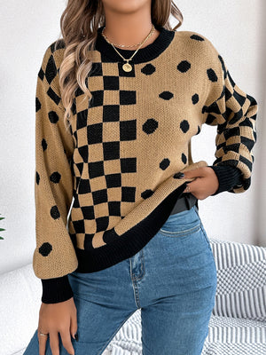 Camel knit sweater with checkerboard and dot intarsia pattern, crew neck, long sleeves.