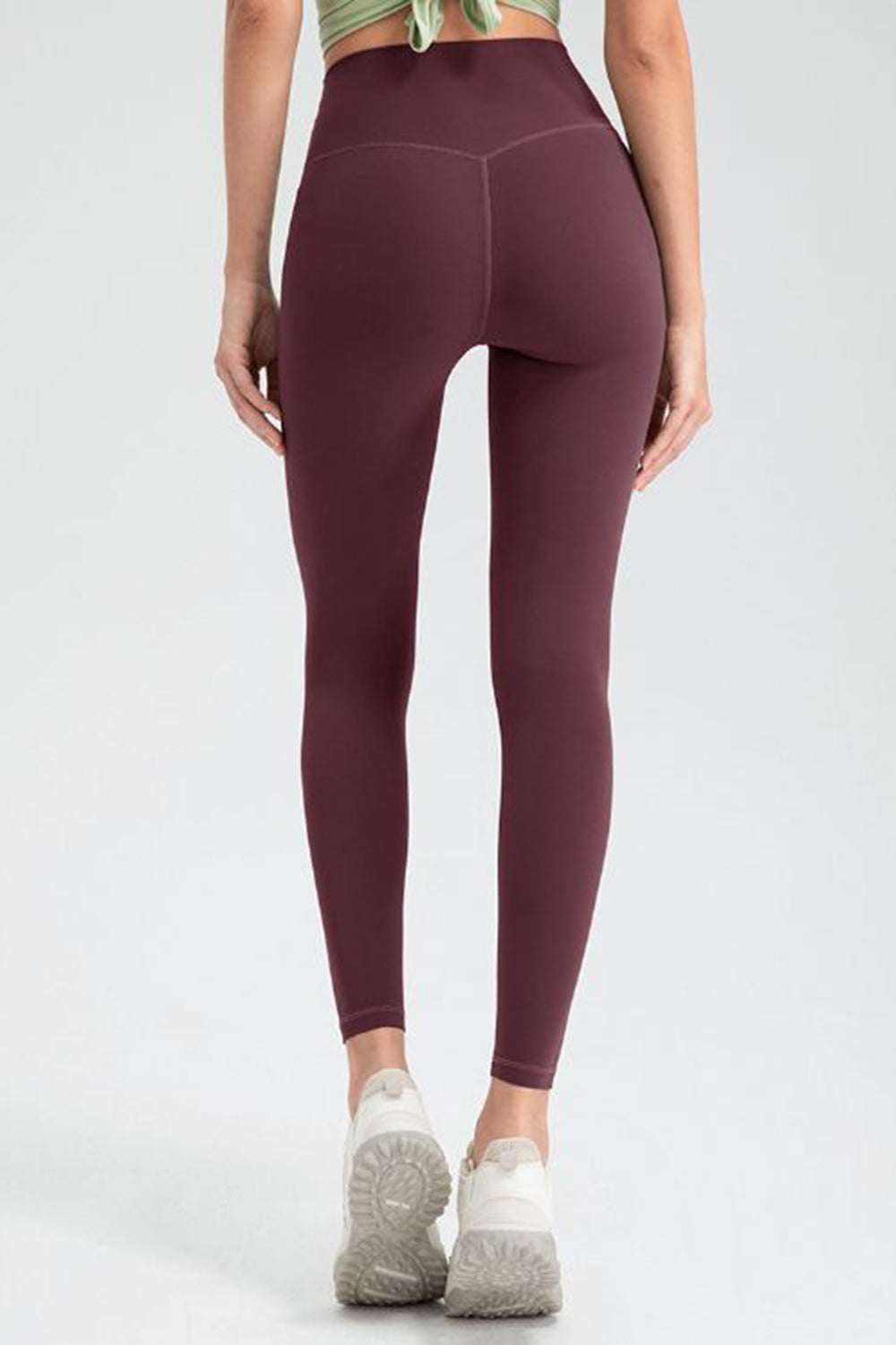 FlexFit high rise leggings in wine with a seamless back detail.