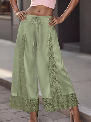 Lace Trim Wide-leg Cropped Pants in White, view 18