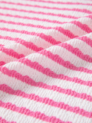 Textured pink and white striped V-neck t-shirt with elastane.