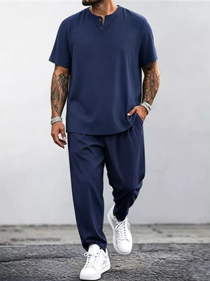 Men's Plus Size Casual Short Sleeve Top And Pants Set, front view