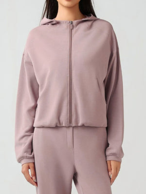 Dusty pink cropped active zip-up hoodie with raglan sleeves and elastic hem
