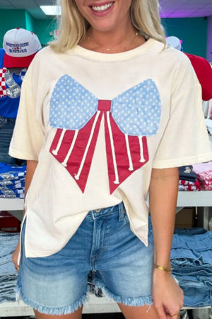 Loose Knit Vintage Flag Bow T-shirt in Cream, close-up detail