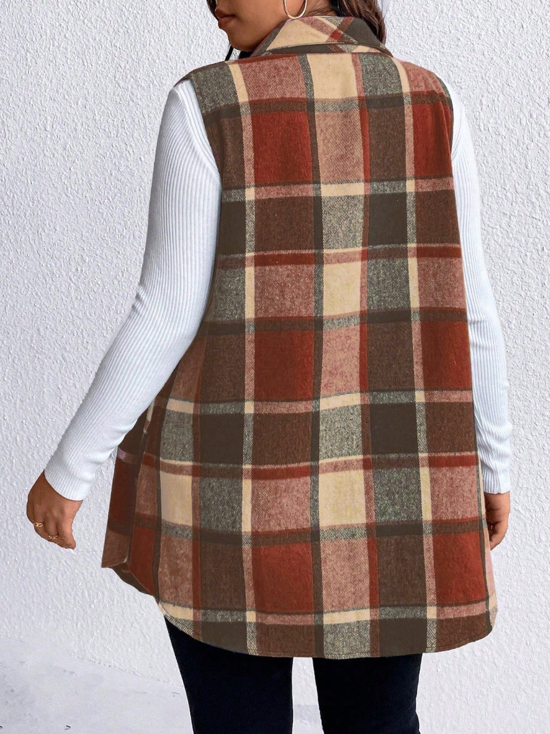 Oversized plaid shirt vest in brown and rust tones, featuring a buttoned front and collar.