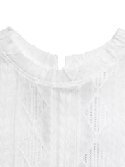 White textured knit maternity t-shirt with crew neck and diamond pattern