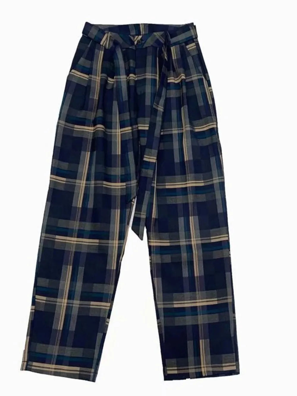 Men's Plus Size Plaid Relaxed Fit Pants in Black, close-up detail