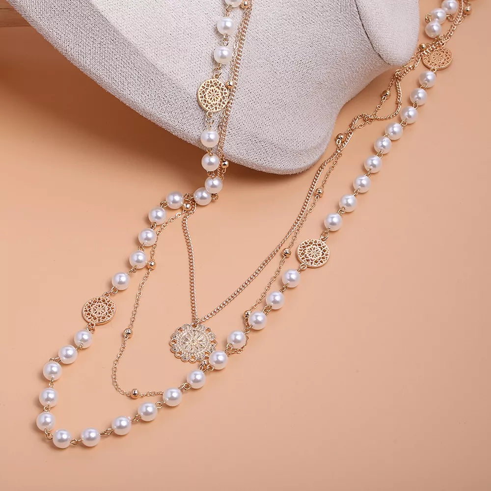 Multi-layered Pearl And 18k Gold-plated Necklace in Gold, fabric detail