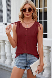Rust tie-shoulder eyelet button-down tank top with scoop neck