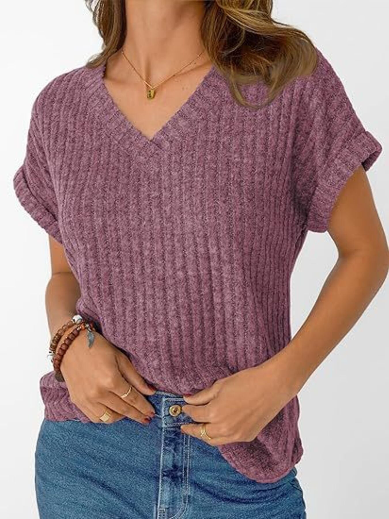 Burgundy ribbed V-neck t-shirt with cuffed short sleeves and relaxed fit.