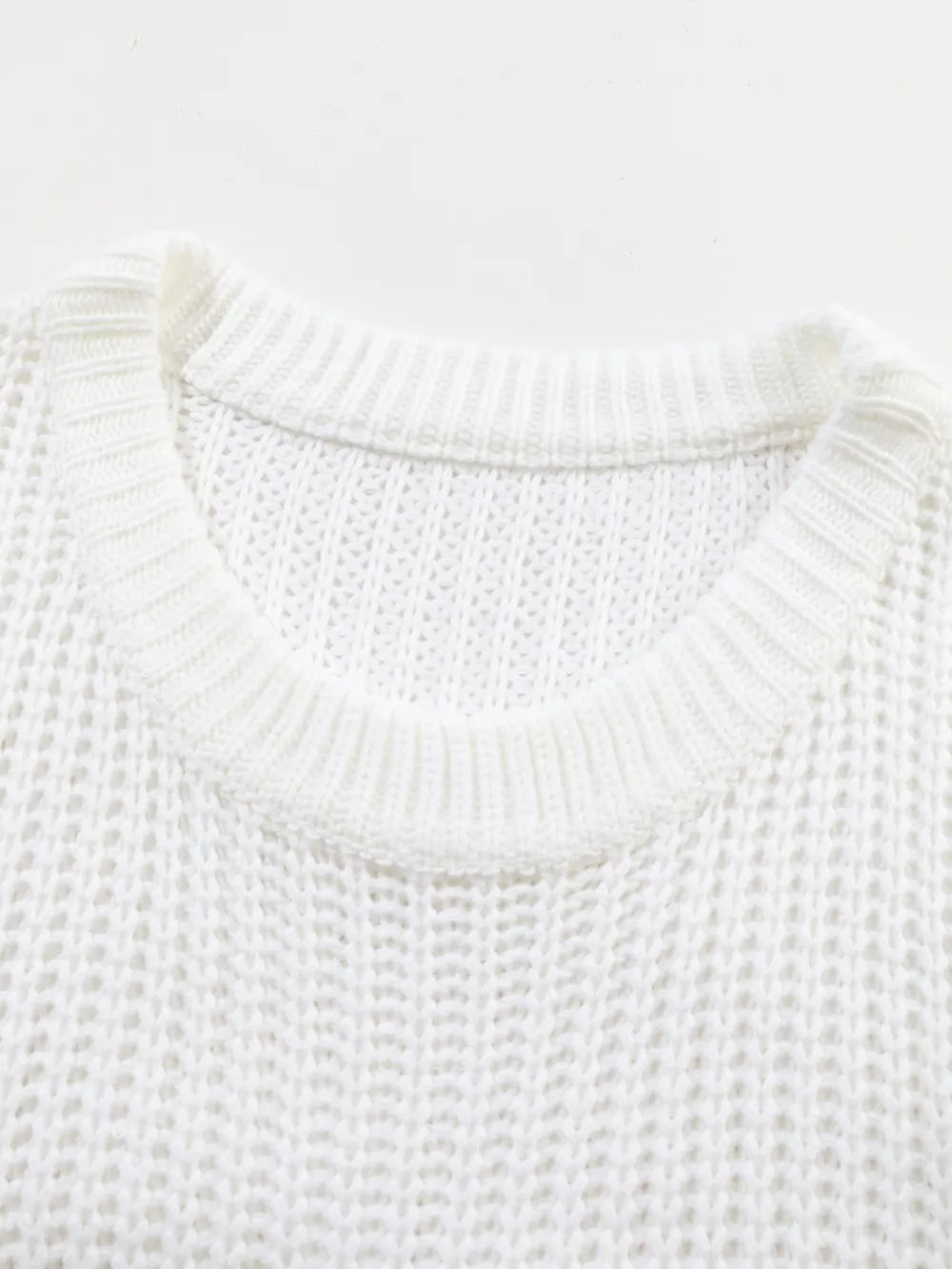 Ribbed Knit Round Neck Chunky Sweater in White, fit detail