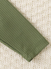 Green ribbed baby set sleeve detail with stitched hem