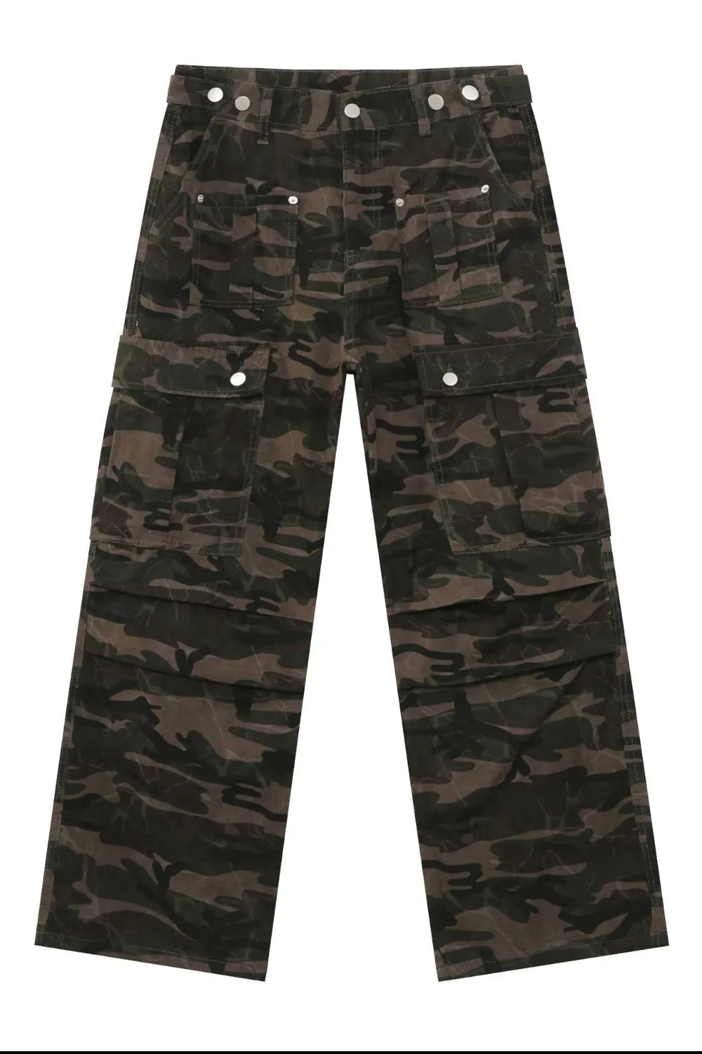 Wide-leg camo cargo trousers in green camouflage with multiple utility pockets.