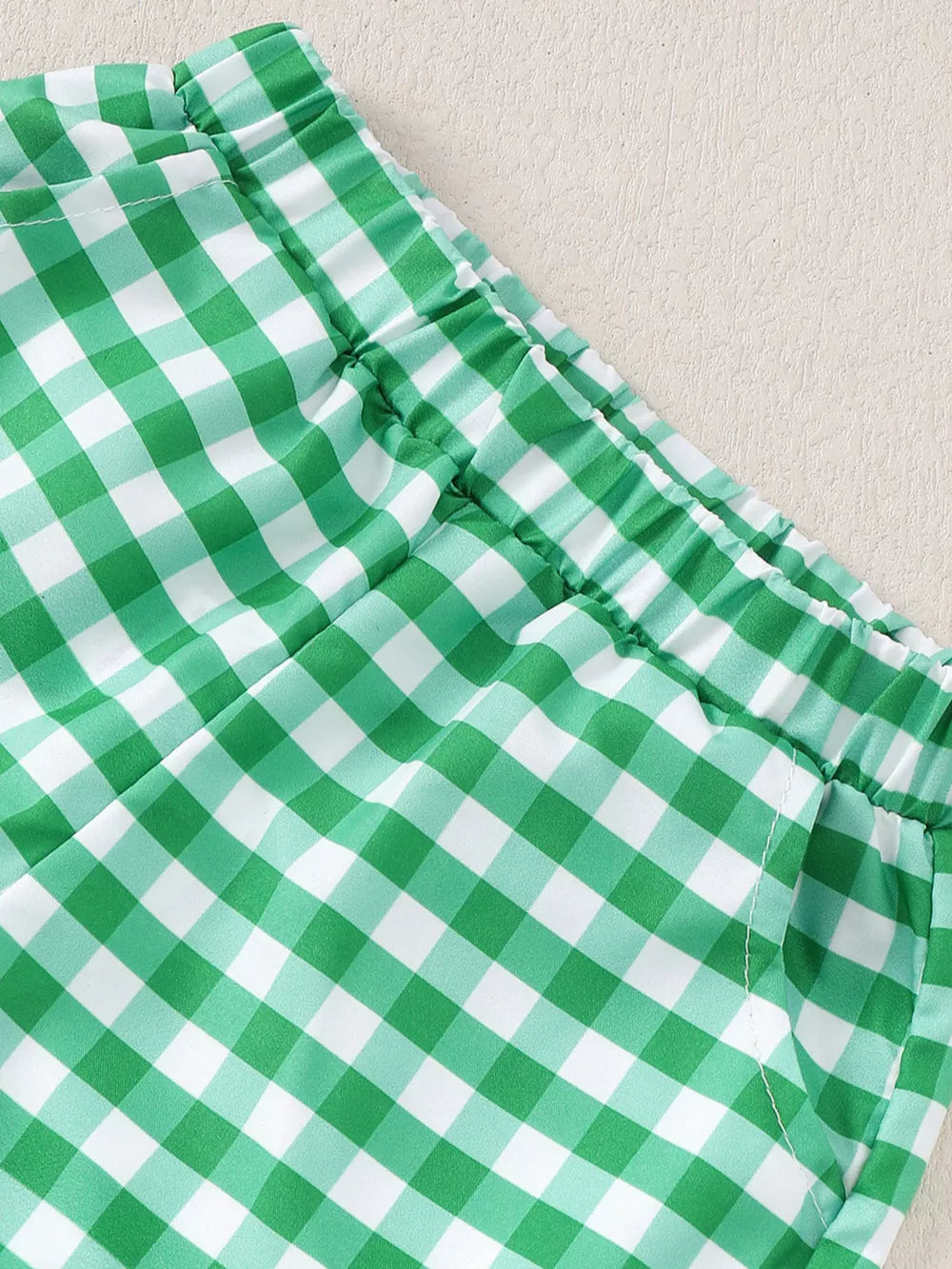Children's Frog T-shirt And Plaid Shorts Set, back view