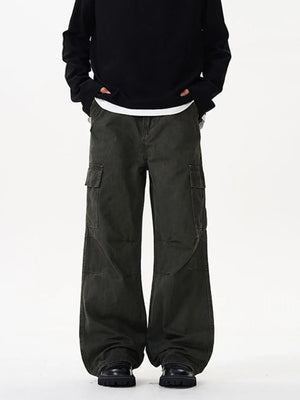 Men's military green cargo pants with versatile pockets and a relaxed fit.